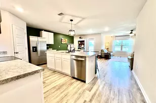 9676 Angel Oak Dr, Pensacola, FL 32526 - Photo 11