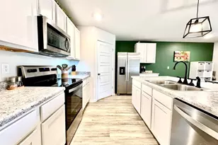 9676 Angel Oak Dr, Pensacola, FL 32526 - Photo 11