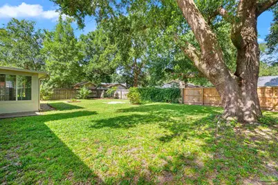 550 Hummingbird Dr, Pensacola, FL 32514 - Photo 31