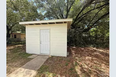 821 Lydia Ave, Pensacola, FL 32505 - Photo 13