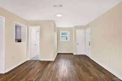 201 S C St, Pensacola, FL 32502 - Photo 21