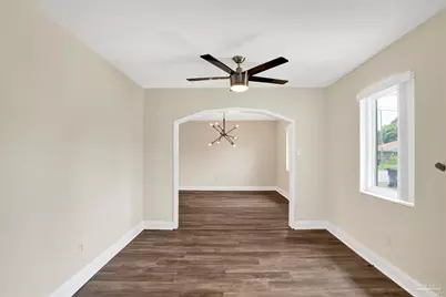 201 S C St, Pensacola, FL 32502 - Photo 15
