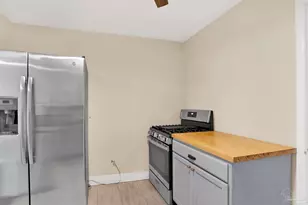 201 S C St, Pensacola, FL 32502 - Photo 11