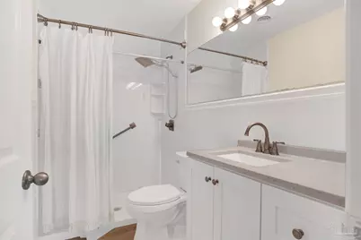 201 S C St, Pensacola, FL 32502 - Photo 23