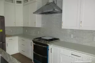1972 Fontainebleau Ct, Navarre, FL 32566 - Photo 5