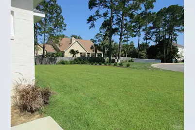 1972 Fontainebleau Ct, Navarre, FL 32566 - Photo 7