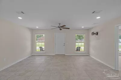 255 Kenmore Rd, Pensacola, FL 32503 - Photo 15