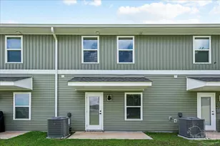 3981 Pendragon Cir, Milton, FL 32583 - Photo 25
