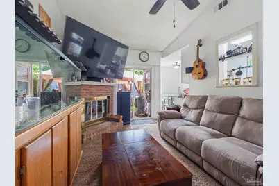 12 Crow Rd, Pensacola, FL 32506 - Photo 5