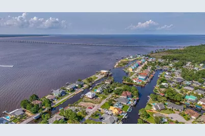 3037 Coral Strip Pkwy, Gulf Breeze, FL 32563 - Photo 51