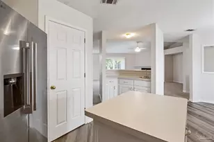 643 Downhaul Dr, Pensacola, FL 32507 - Photo 9