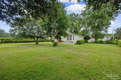 968 E Burgess Rd, Pensacola, FL 32504 - Photo 21