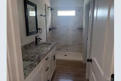 1202 W Lee St, Pensacola, FL 32501 - Photo 13