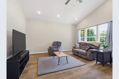552 Cedar Tree Ln, Cantonment, FL 32533 - Photo 7