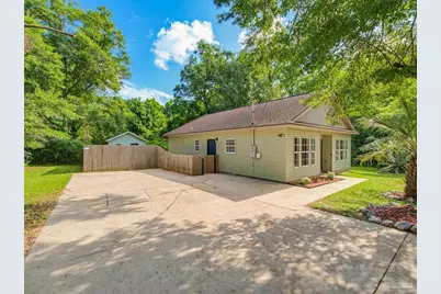 552 Cedar Tree Ln, Cantonment, FL 32533 - Photo 5