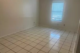 2300 W Michigan Ave, Pensacola, FL 32526 - Photo 5