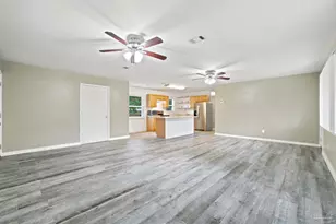 4332 Wycliff Dr, Pensacola, FL 32514 - Photo 11