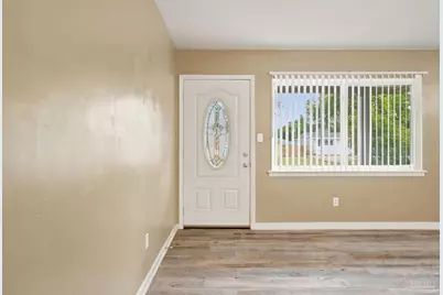4332 Wycliff Dr, Pensacola, FL 32514 - Photo 5
