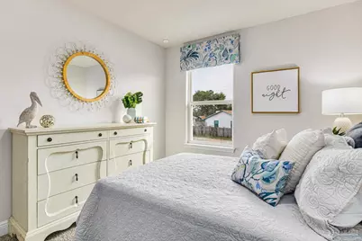 4827 Spruce Point Dr, Gulf Breeze, FL 32563 - Photo 19