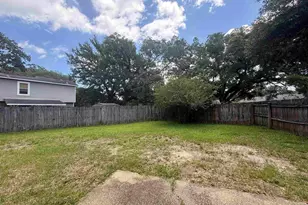 3004 Cedarwood Village Ln, Pensacola, FL 32514 - Photo 27
