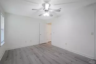 1301 Elliott St, Pensacola, FL 32534 - Photo 15