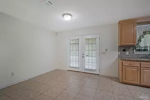1301 Elliott St, Pensacola, FL 32534 - Photo 5