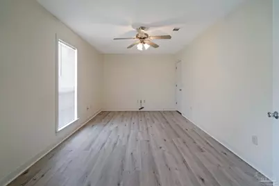 1301 Elliott St, Pensacola, FL 32534 - Photo 13
