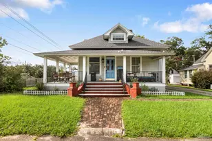 823 E Jackson St, Pensacola, FL 32501 - Photo 1