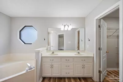 5245 Morgan Ridge Dr, Milton, FL 32570 - Photo 37