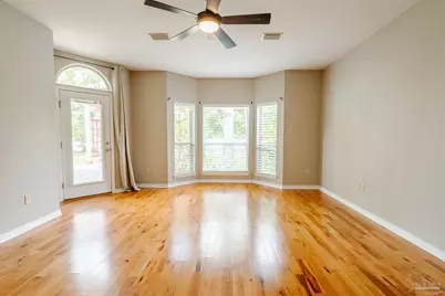 5805 Dunbar Cir, Milton, FL 32583 - Photo 13