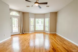 5805 Dunbar Cir, Milton, FL 32583 - Photo 13