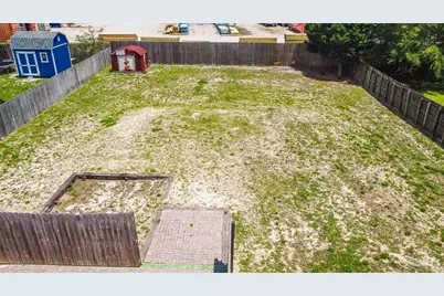 2104 Frontera St, Navarre, FL 32566 - Photo 11