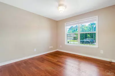 2104 Frontera St, Navarre, FL 32566 - Photo 19