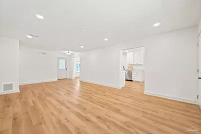 6466 Greenwell St, Pensacola, FL 32526 - Photo 13