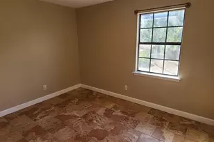 7250 Hilburn Rd, Pensacola, FL 32504 - Photo 9