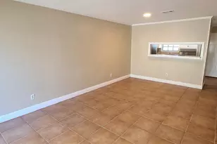 7250 Hilburn Rd, Pensacola, FL 32504 - Photo 3