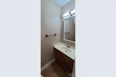 7250 Hilburn Rd #4D, Pensacola, FL 32504 - Photo 5