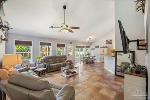 6435 Garden Dr, Gulf Breeze, FL 32563 - Photo 5