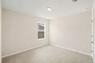 4029 Whitetail Ln, Pensacola, FL 32526 - Photo 9