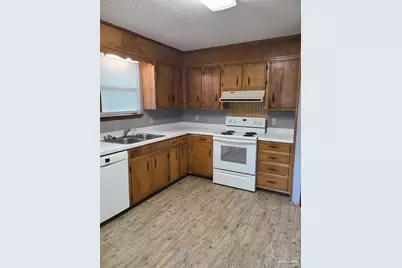 7800 Deborah Dr, Pensacola, FL 32514 - Photo 5
