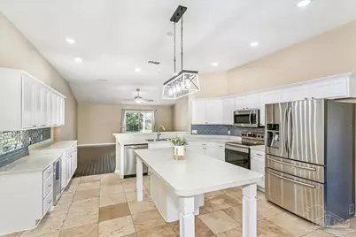7791 Fenwick St, Navarre, FL 32566 - Photo 11