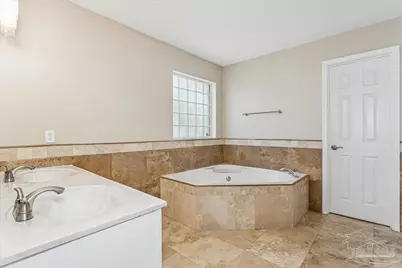 7791 Fenwick St, Navarre, FL 32566 - Photo 23