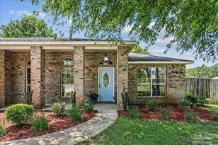 7791 Fenwick St, Navarre, FL 32566 - Photo 1