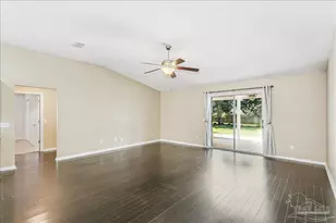 7791 Fenwick St, Navarre, FL 32566 - Photo 3