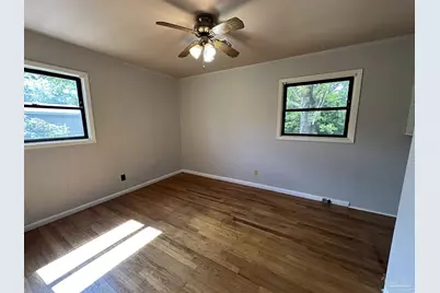 3801 Forest Glen Dr, Pensacola, FL 32504 - Photo 9