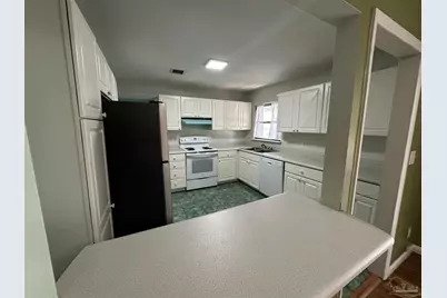 3801 Forest Glen Dr, Pensacola, FL 32504 - Photo 5