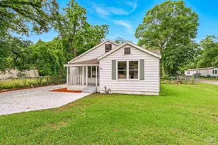 61 E Ensley St, Pensacola, FL 32534 - Photo 3