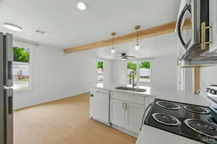 61 E Ensley St, Pensacola, FL 32534 - Photo 17