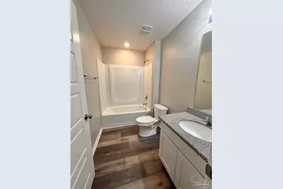 2348 Kirkwood Dr, Cantonment, FL 32533 - Photo 11