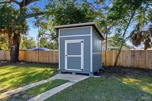 505 S 1st St, Pensacola, FL 32505 - Photo 33